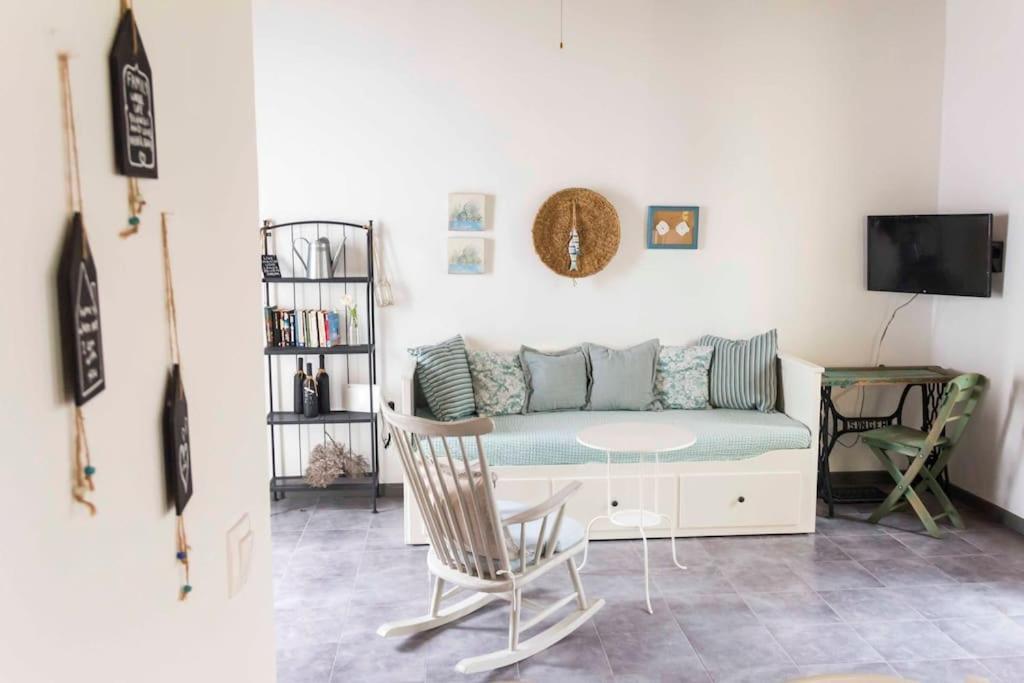 Aegli Apartments Deluxe Сімі Екстер'єр фото