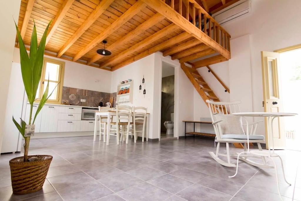 Aegli Apartments Deluxe Сімі Екстер'єр фото